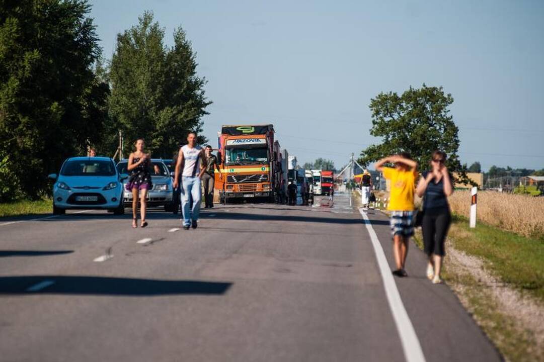 Painiava dėl avarijos kaltininkų, keliamos skirtingos versijos