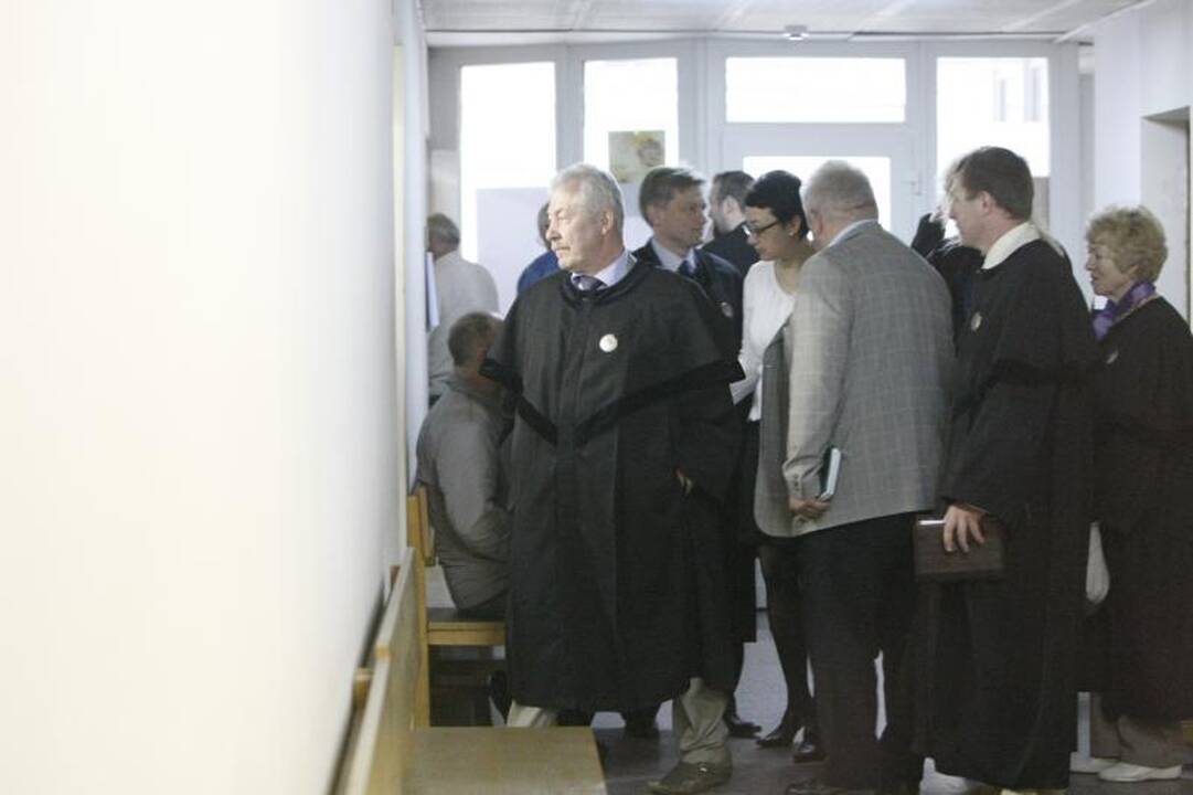 Klaipėdoje – Henriko Daktaro grupuotės teismas