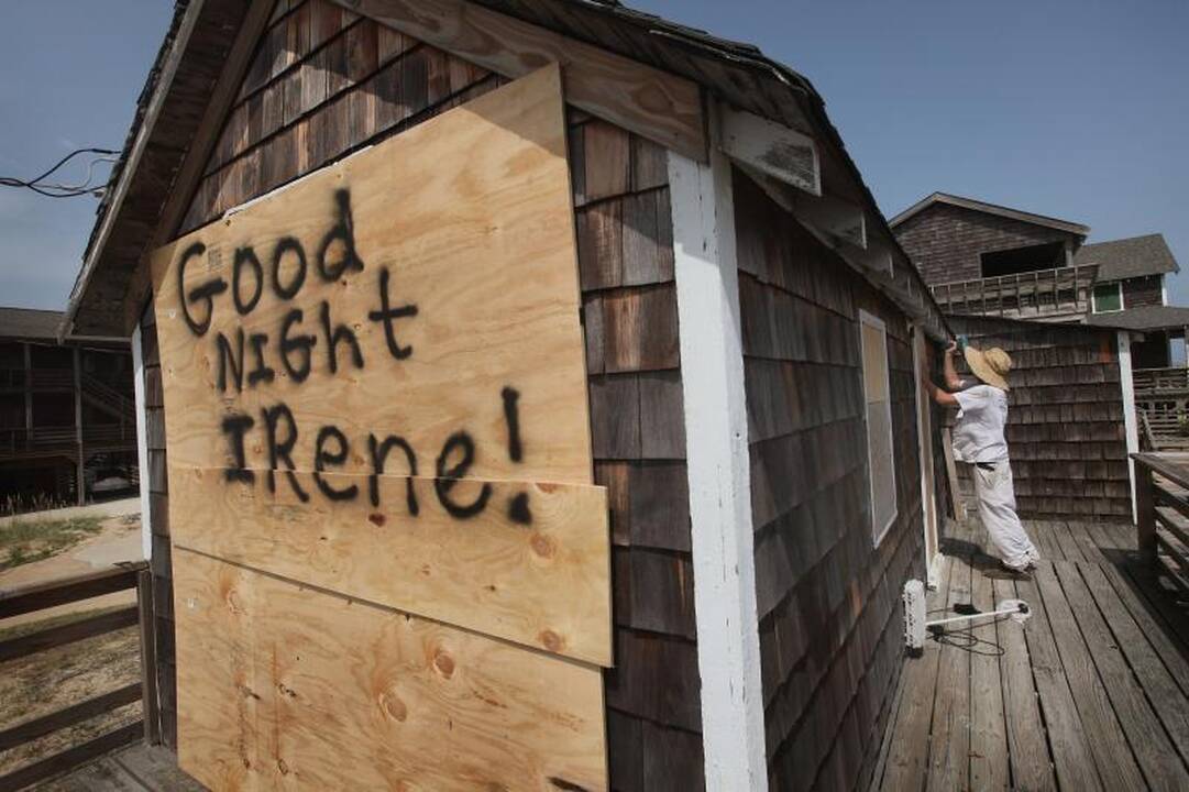 Niujorke pradedamos evakuacijos dėl artėjančio uragano "Irene"