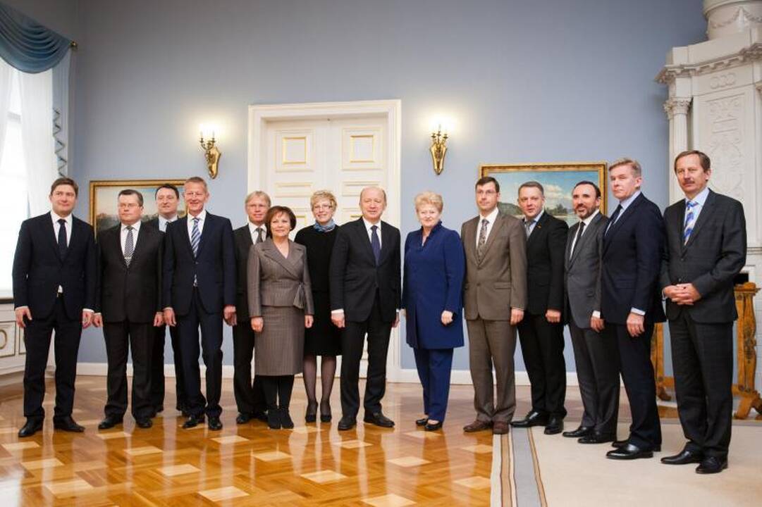 Prezidentė padėkojo Vyriausybės nariams už darbą