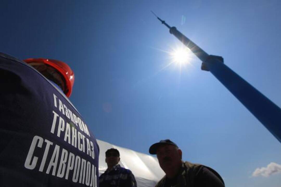 Tbilisis protestuoja dėl dujotiekio atidarymo Gruzijos teritorijoje