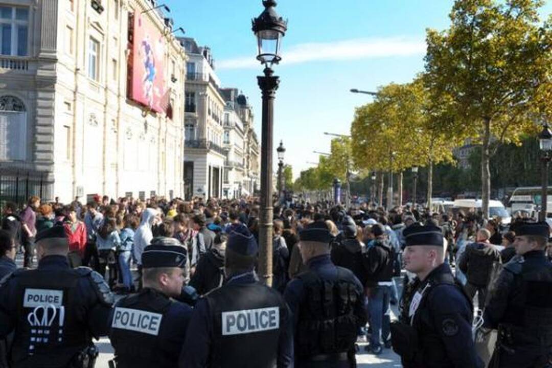 Prancūzijos protestuotojai peržengė ribas?