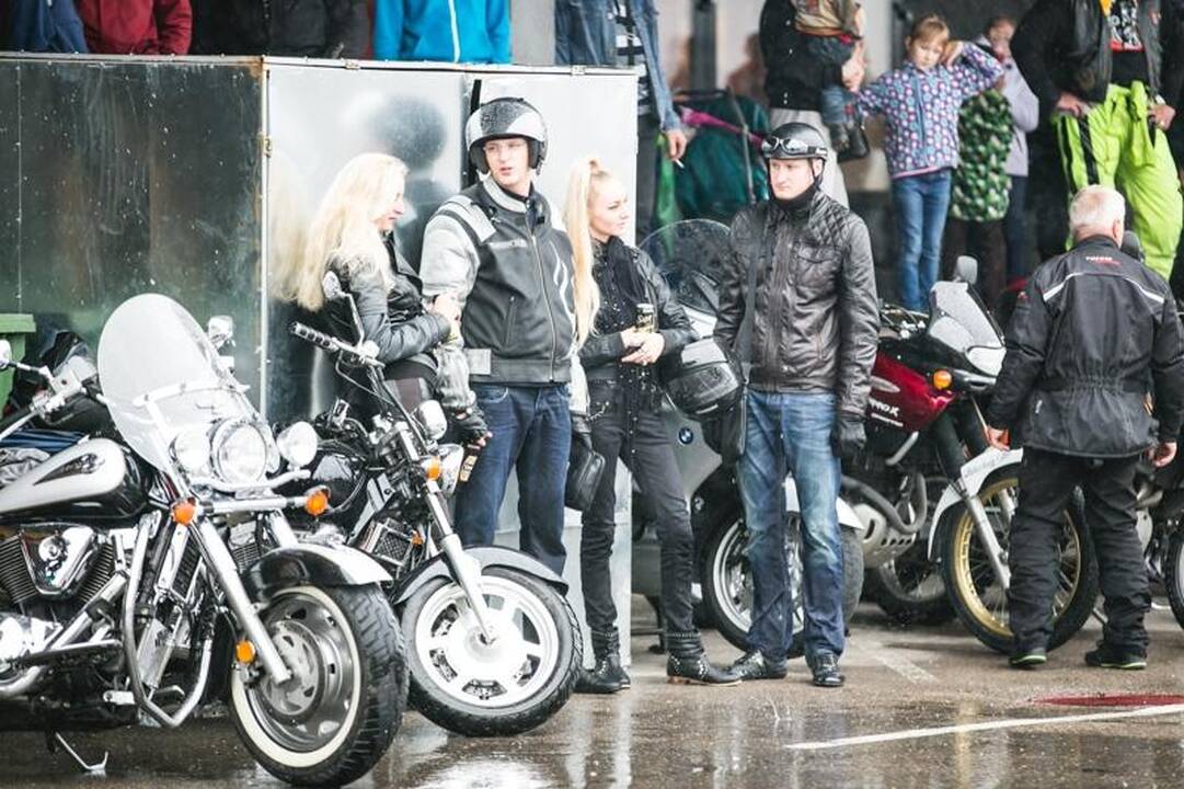 Kauną drebino į „Baikerių naktis“ suvažiavusių motociklų gaudesys