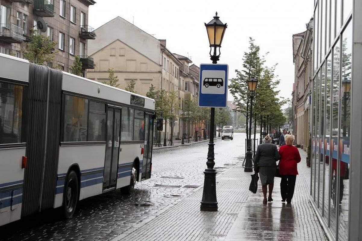 Klaipėdos senamiestyje - nauja autobusų stotelė (papildyta)