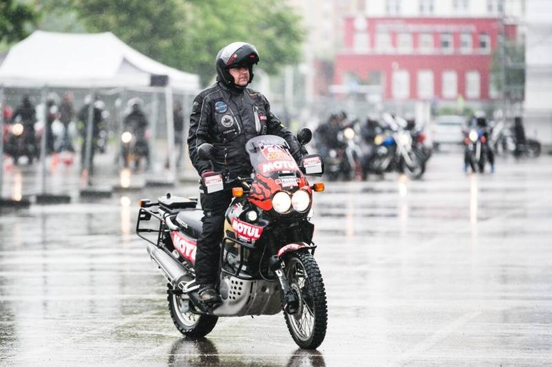 Kauną drebino į „Baikerių naktis“ suvažiavusių motociklų gaudesys
