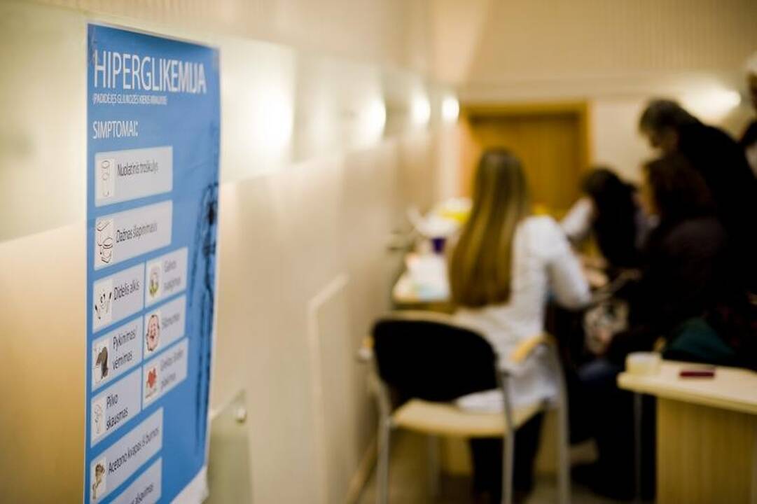 Kauniečiai nuo diabeto bėga ir lakstydami laiptais