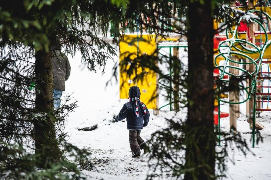 Kalniečių parke už 50 tūkst. litų įrengta žaidimų aikštelė 
