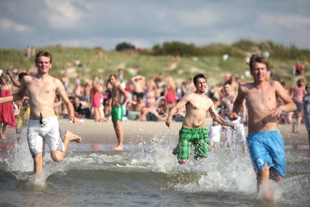 „Satta Outside“ pernai drumstė Šventosios ramybę