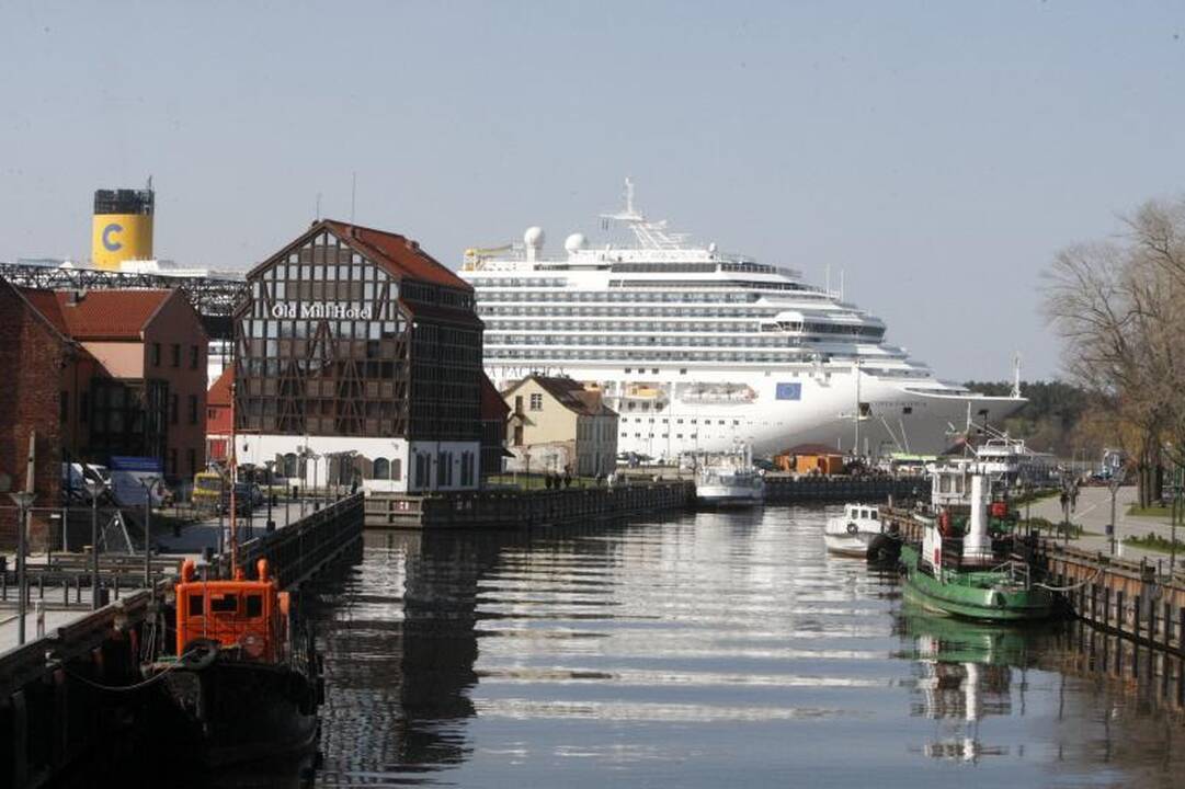 Turizmo sezoną Klaipėdoje paskelbė laineris „Costa Pacifica“
