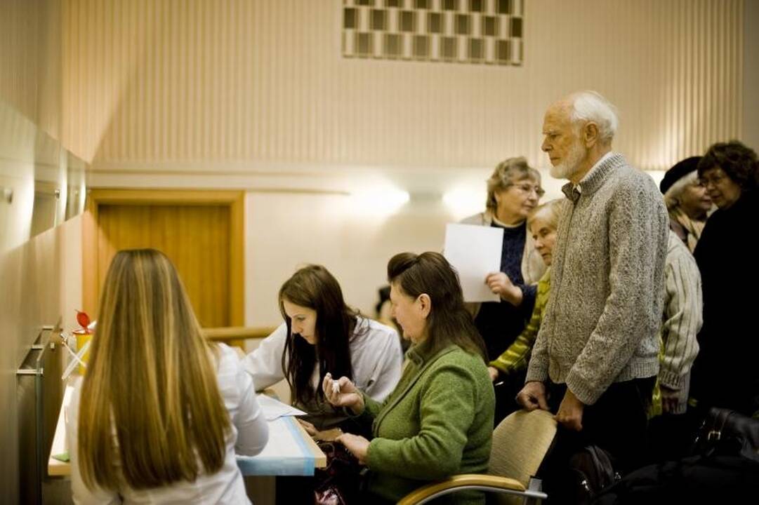 Kauniečiai nuo diabeto bėga ir lakstydami laiptais