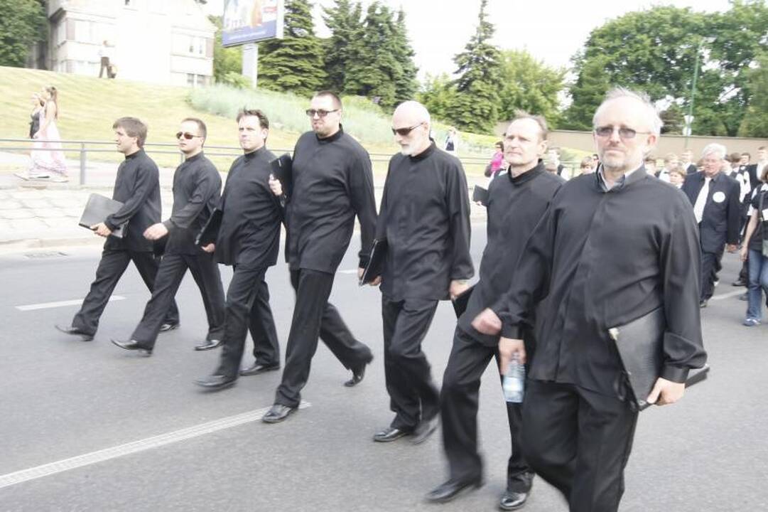 85-erių Albos kunigaikštienė ištekėjo už 25 metais jaunesnio vyro