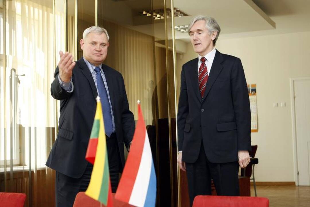 Klaipėdos meras Olandijos ambasadorių pakvietė į džiazo festivalį 