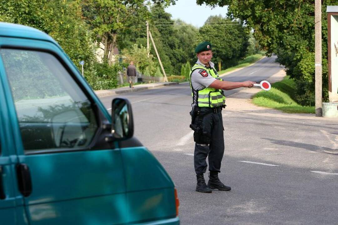 Policijos reidas: apduję dviratininkai ir vairuotojai be teisių