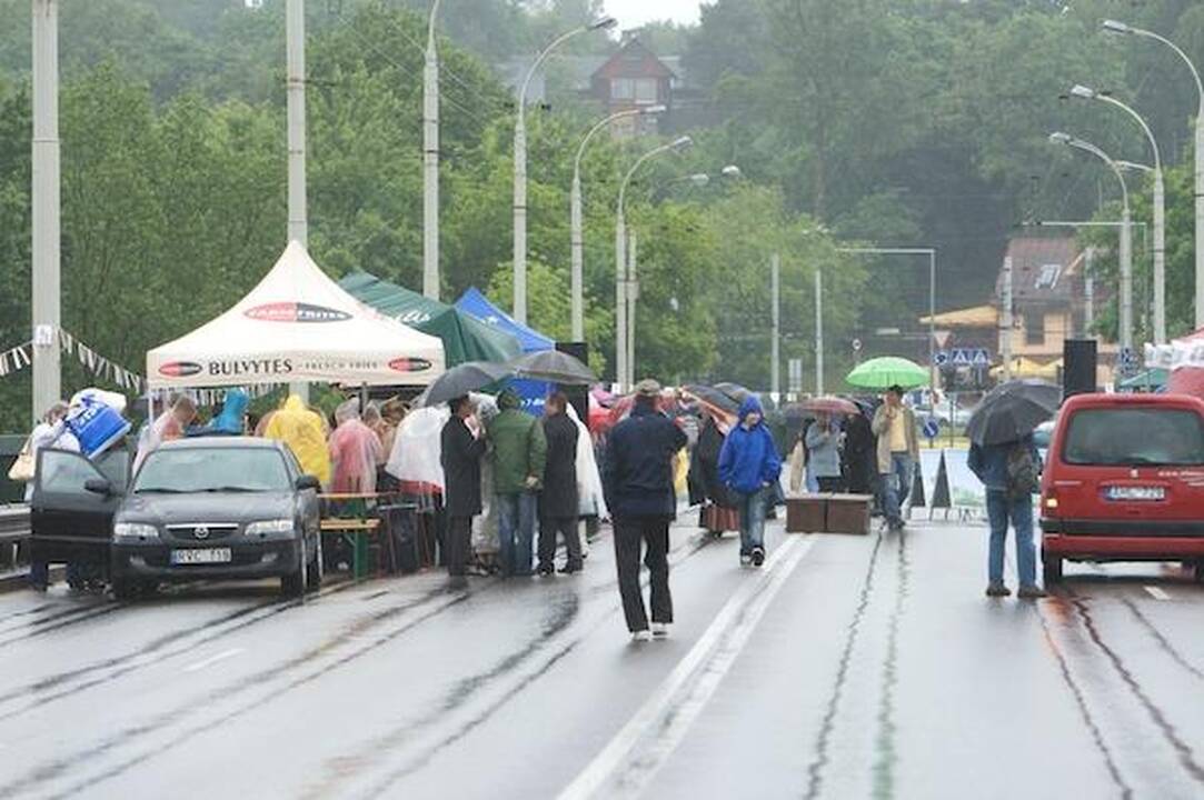 Šventę sugadino lietus