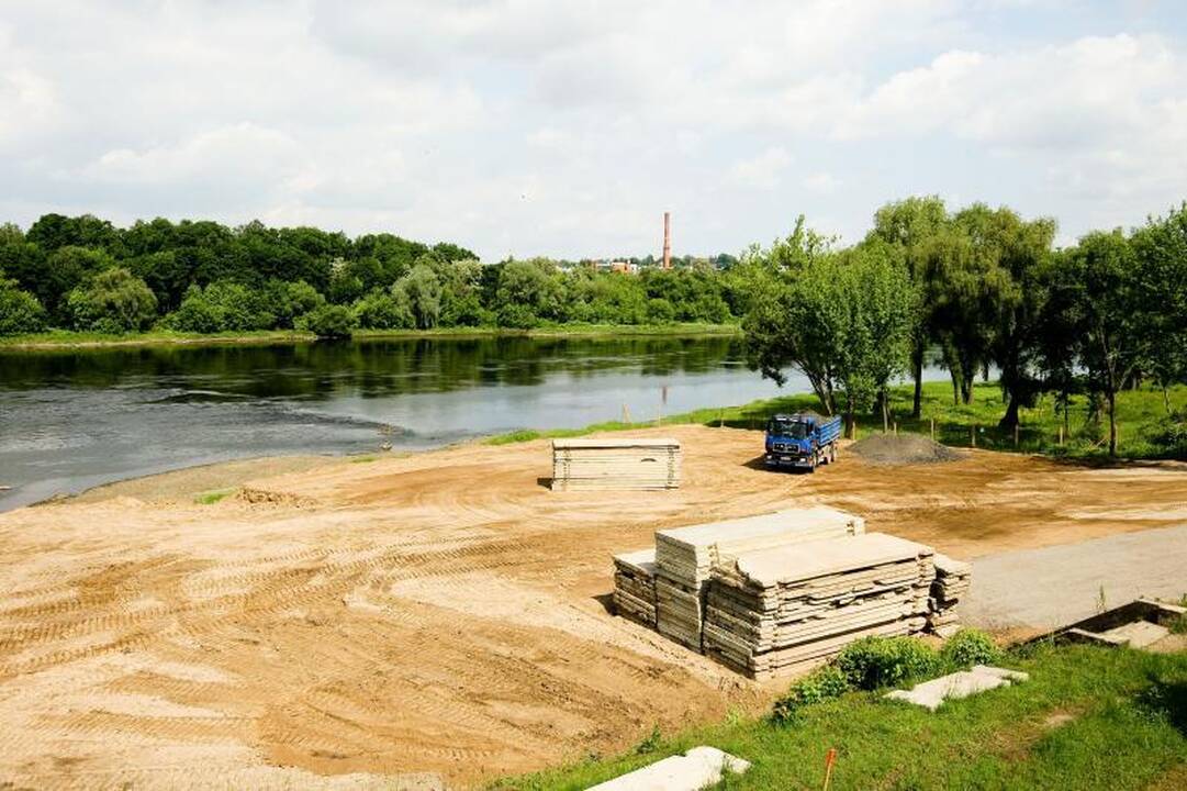 Panemunės tilto uždarymas sutrikdė gyventojų kasdienybę  