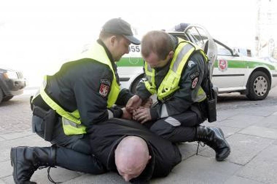 Policijos vadas: skaičiuojama, kiek reikėtų atleisti policininkų, kad galima būtų pakelti algas 