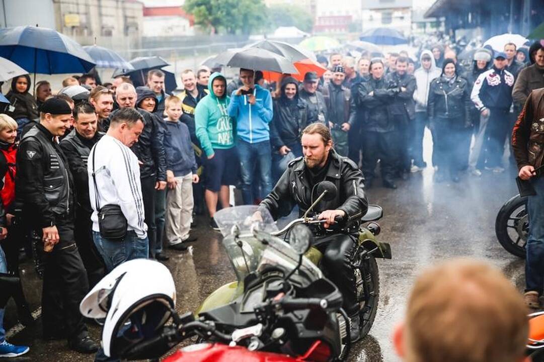 Kauną drebino į „Baikerių naktis“ suvažiavusių motociklų gaudesys