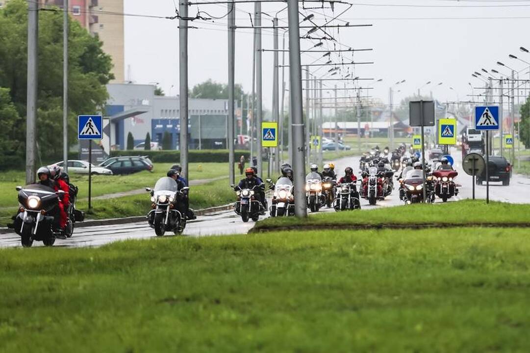 Kauną drebino į „Baikerių naktis“ suvažiavusių motociklų gaudesys