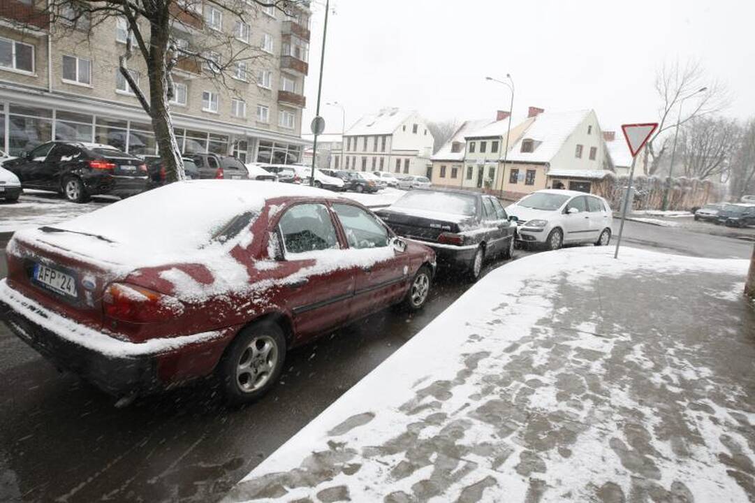 Velykų rytą Klaipėdoje gausiai prisnigo 