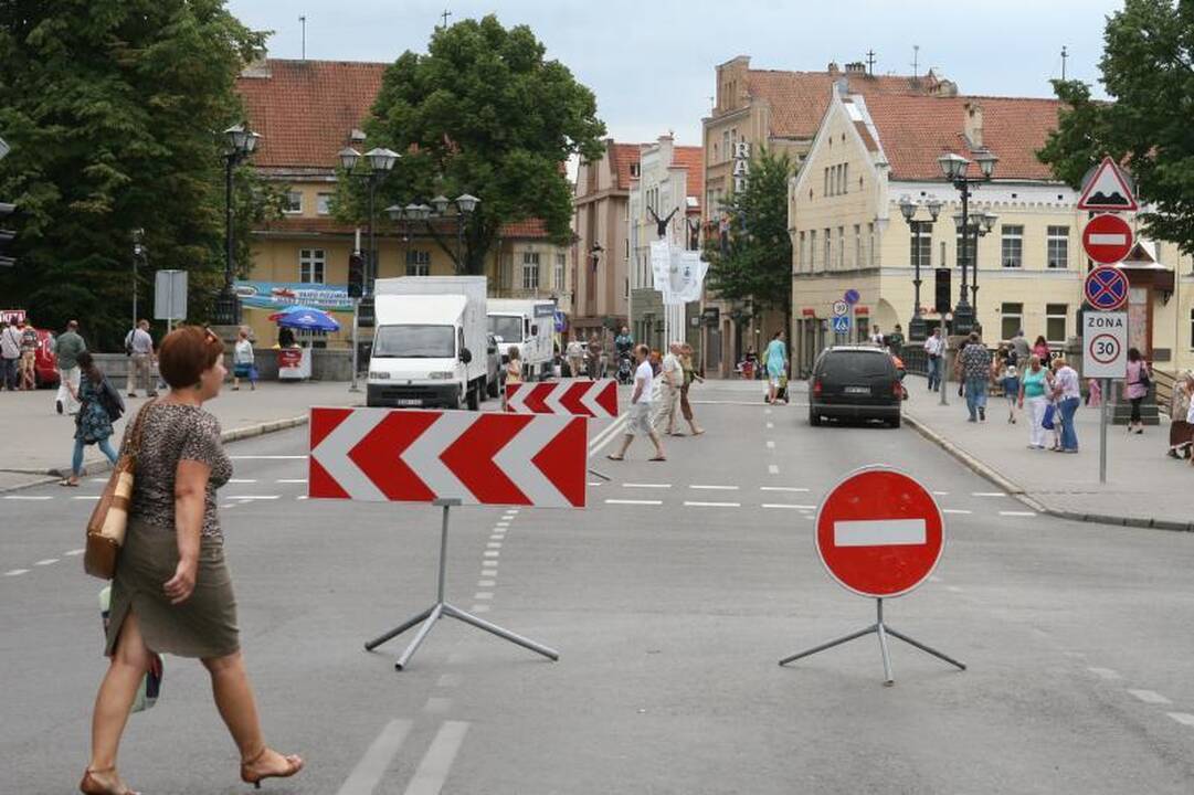 Tiltų gatve autobusai greičiausiai važiuos ir savaitgaliais