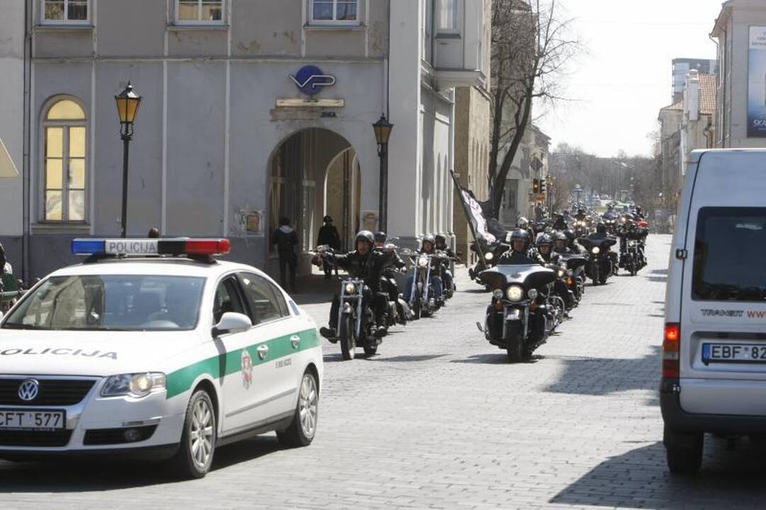Klaipėdos gatvėmis riedėjo riaumojantys plieniniai žirgai