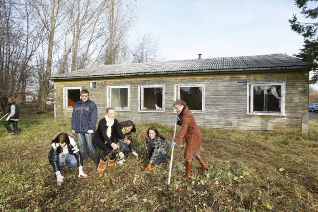 Gyvūnų prieglaudoje "5 pėdutės" įtariamas padegimas 