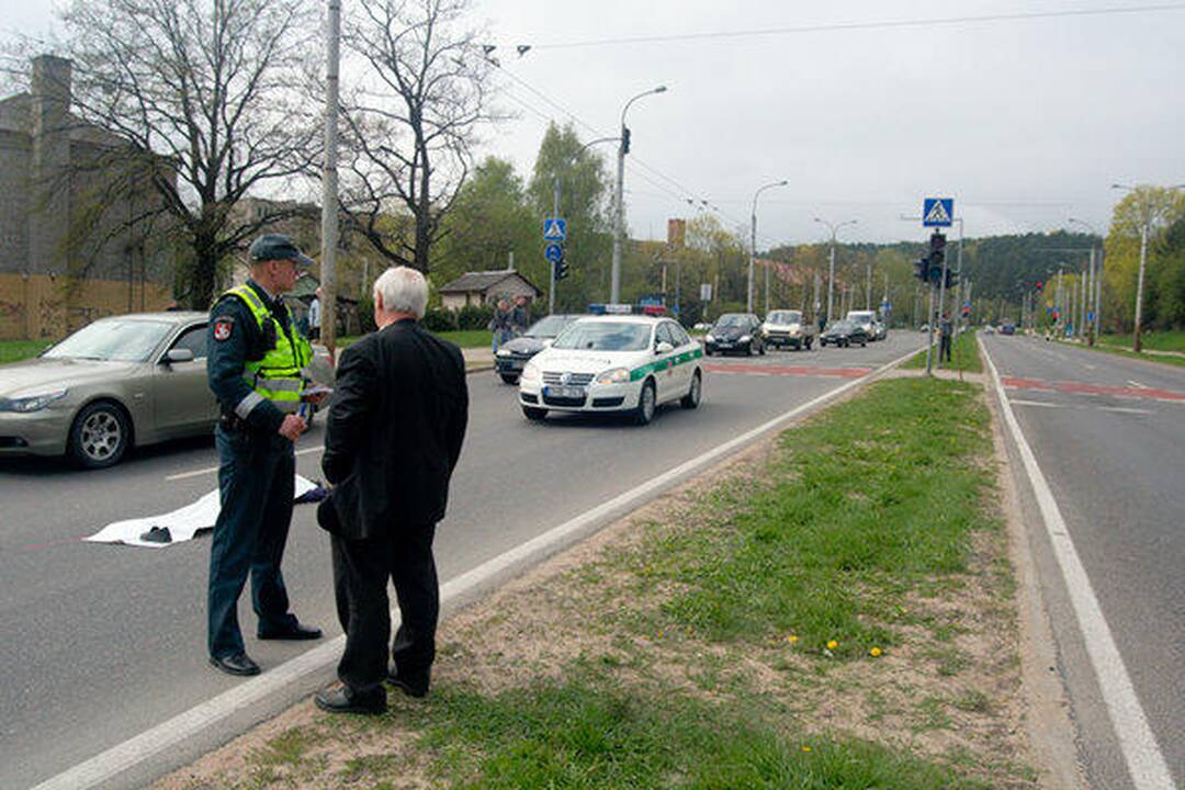 Vilniuje perėjoje žuvo partrenkta senolė