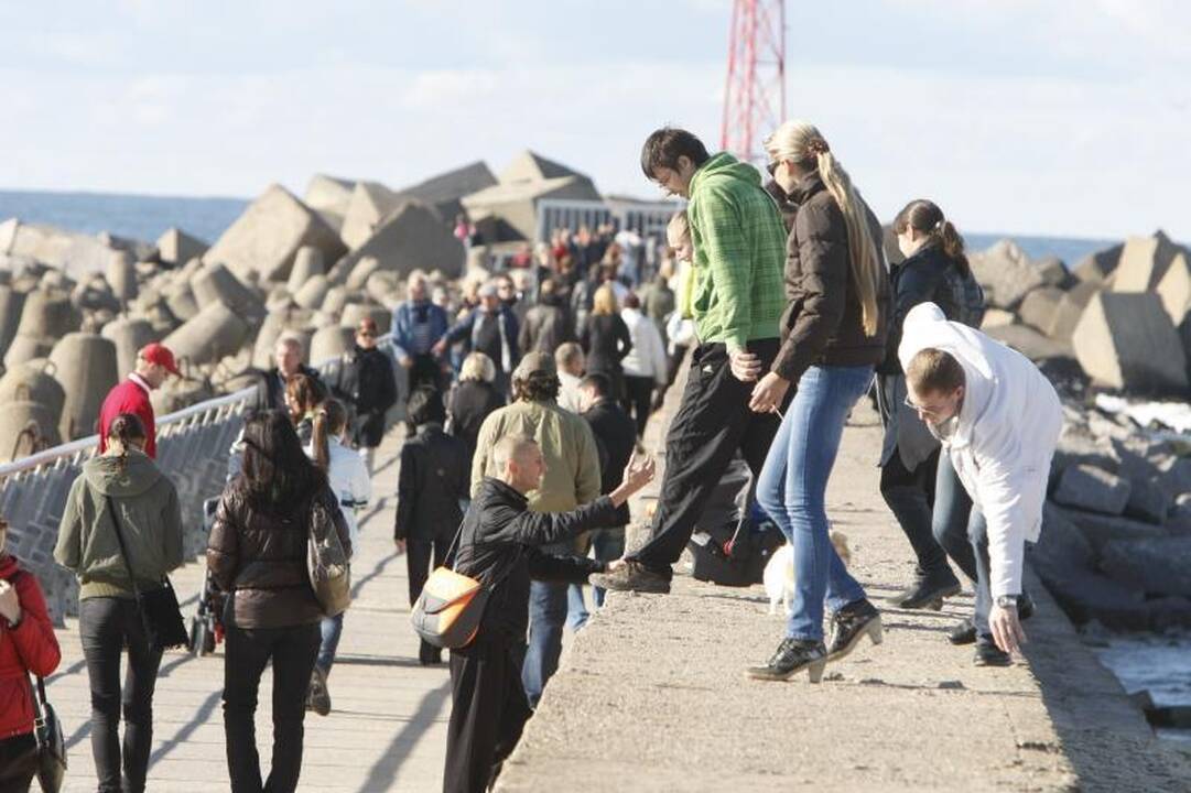Sekmadienį klaipėdiečių traukos objektu tapo molas