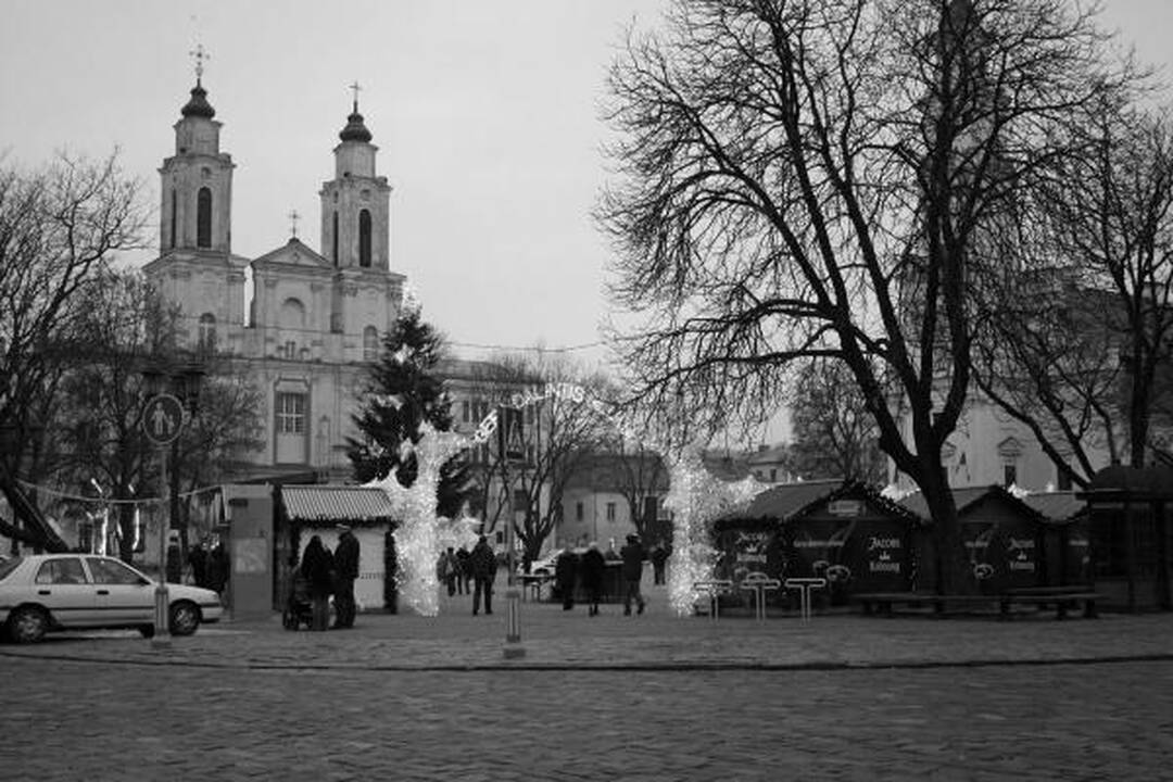 Švenčių laukiantis Kaunas - sušalęs, savas, kuklus