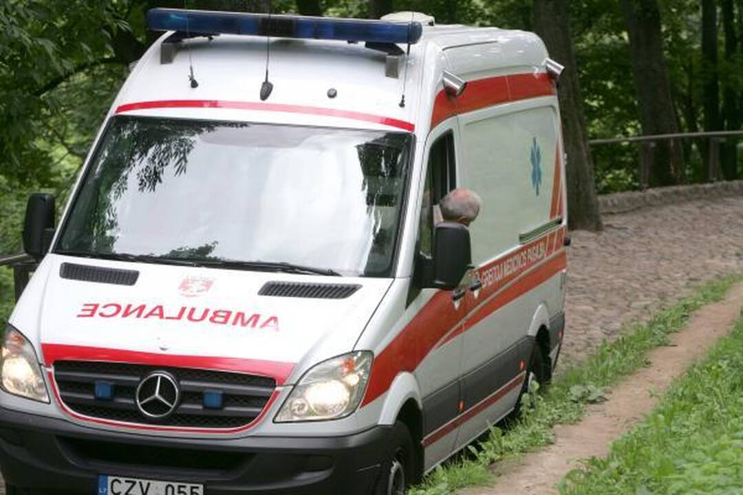 Dainų šventėje - pirmosios aukos: lenkų turistei lūžo koja (papildyta)
