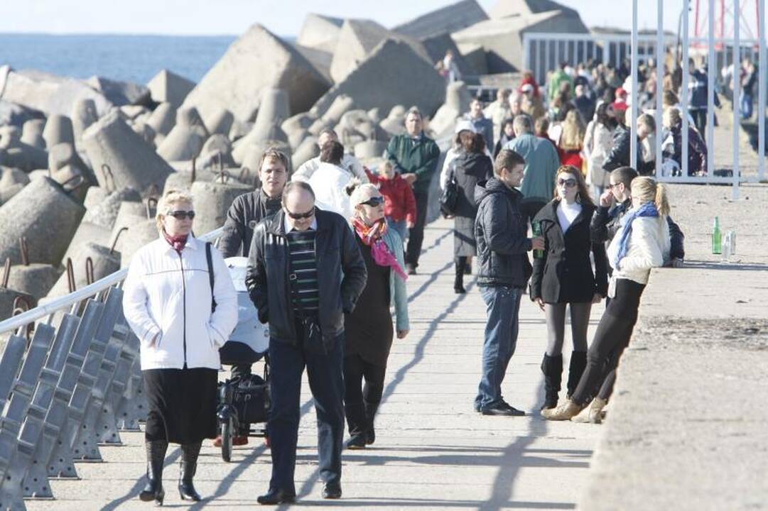 Sekmadienį klaipėdiečių traukos objektu tapo molas