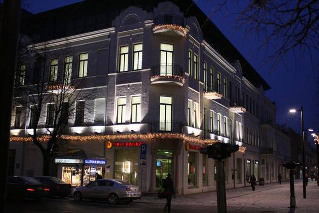 Švenčių laukiantis Kaunas - sušalęs, savas, kuklus