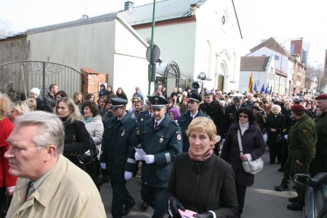 Kristaus kryžiaus kelią ėjo šimtai klaipėdiečių