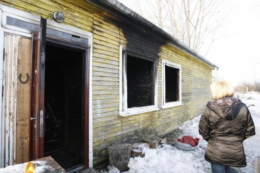 Gyvūnų prieglaudoje "5 pėdutės" įtariamas padegimas 