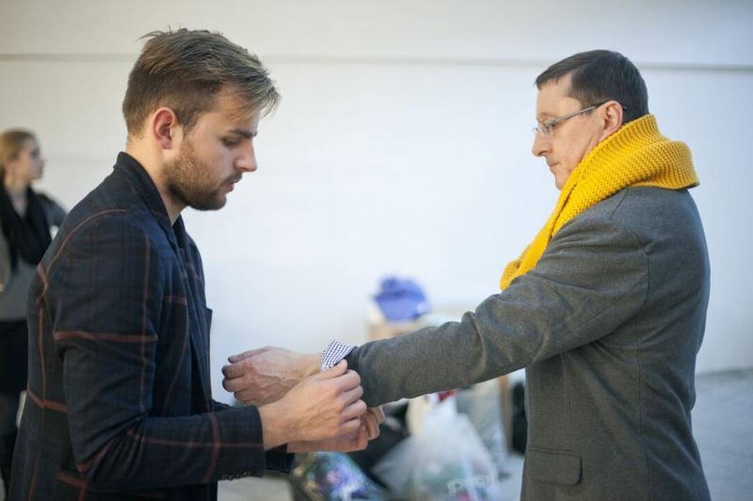 Kalėdiniai LNK vedėjų norai: sniegas, taika ir milžinas visureigis