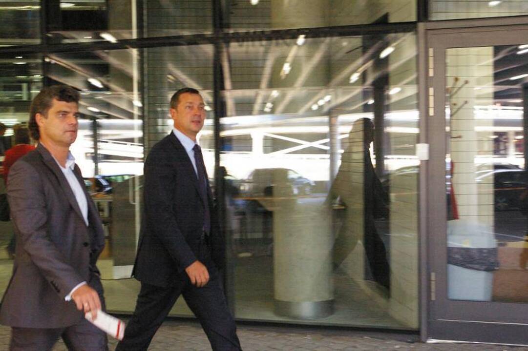 Kviestiniai svečiai plūdo į "Žalgirio" arenos atidarymą