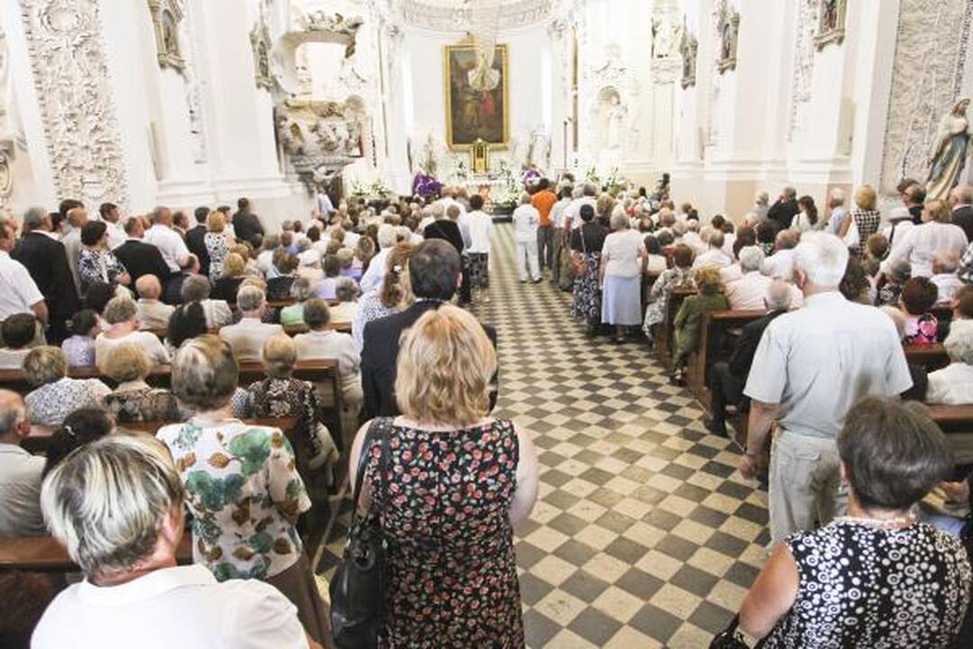 Minint mėnesį po A.Brazausko mirties Mišios laikytos ne Katedroje