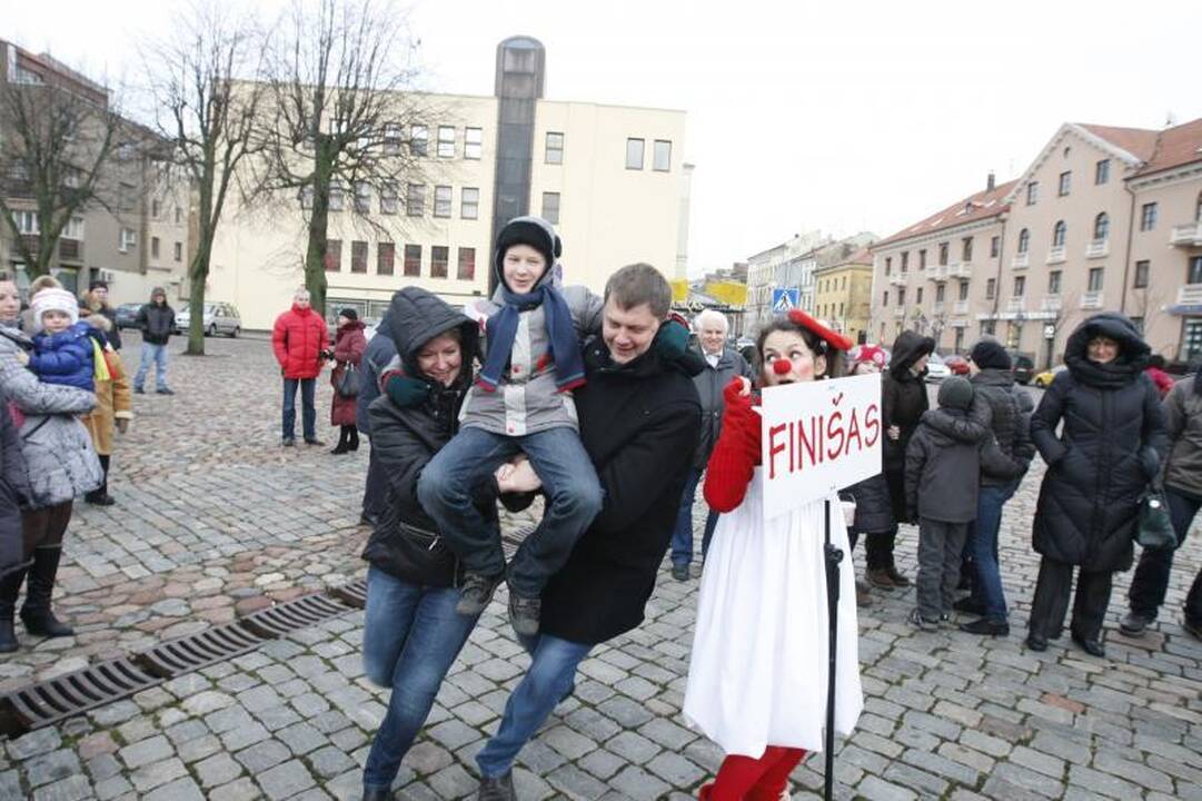 Klaipėdiečiai su Kalėdų seneliu atsisveikino iki kitų metų 