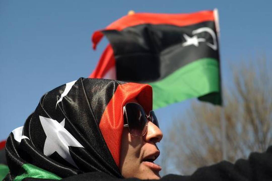 JAV ir britų laivai paleido bent 110 raketų į taikinius Libijoje, M.Kadhafi grasina kerštu