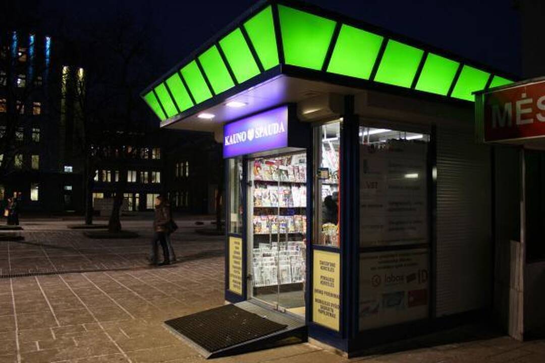 Švenčių laukiantis Kaunas - sušalęs, savas, kuklus