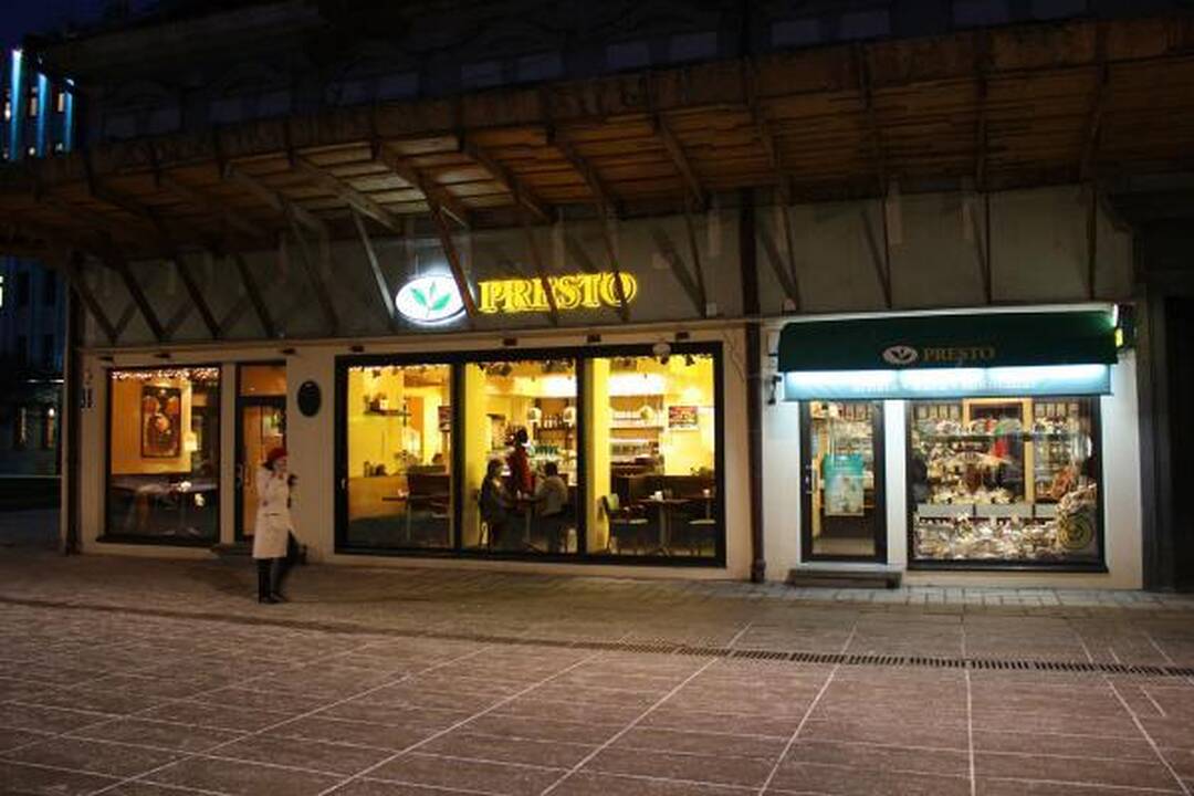 Švenčių laukiantis Kaunas - sušalęs, savas, kuklus