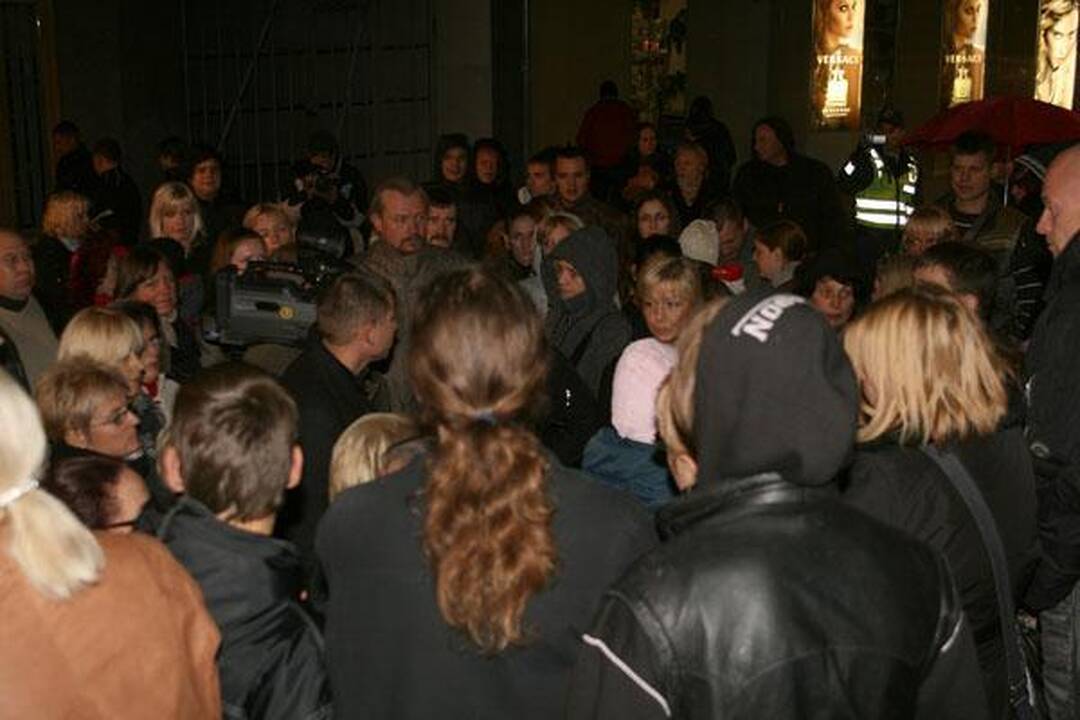 D.Kedžio šalininkai protestavo trečią dieną iš eilės 