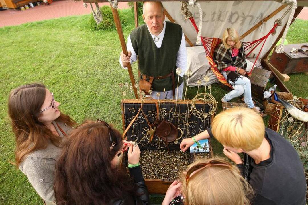 Jaunimo festivalyje – nuo skrydžio į Marsą iki sporto virtuvės