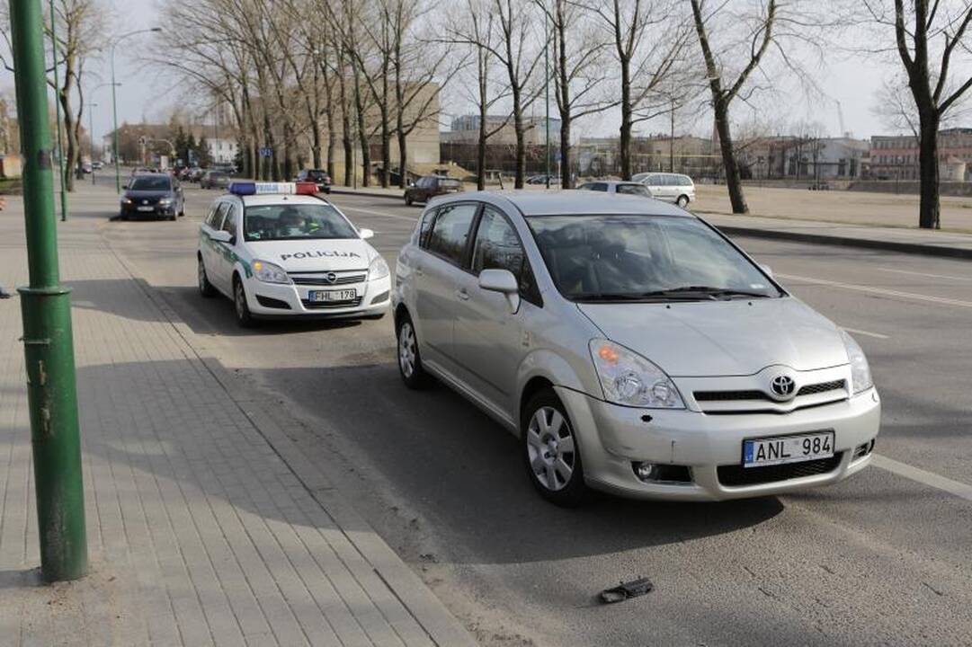 Klaipėdos centre vairuotoją ištiko širdies priepuolis 