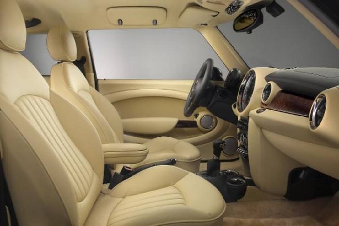 Speciali "Mini" versija, įkvėpta "Rolls Royce"