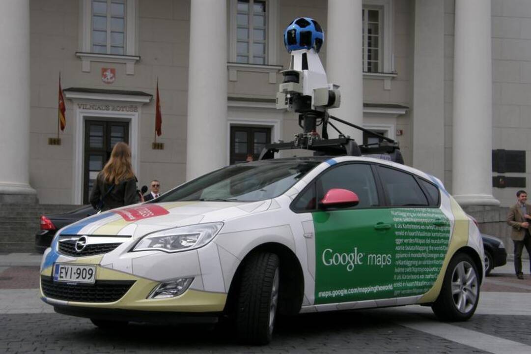 „Google“ automobiliai į šalies gatves išriedės penktadienį