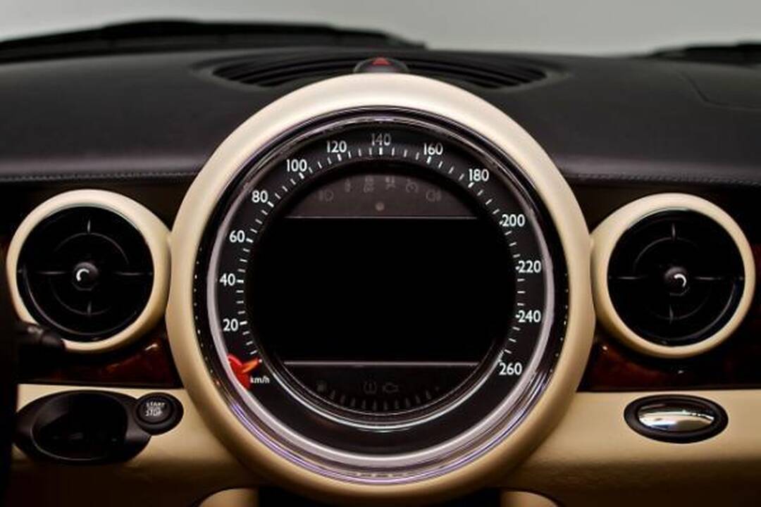 Speciali "Mini" versija, įkvėpta "Rolls Royce"