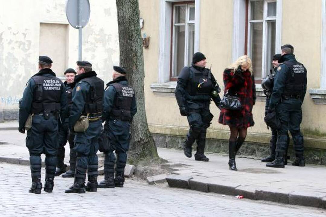 Atidengė atminimo lentą