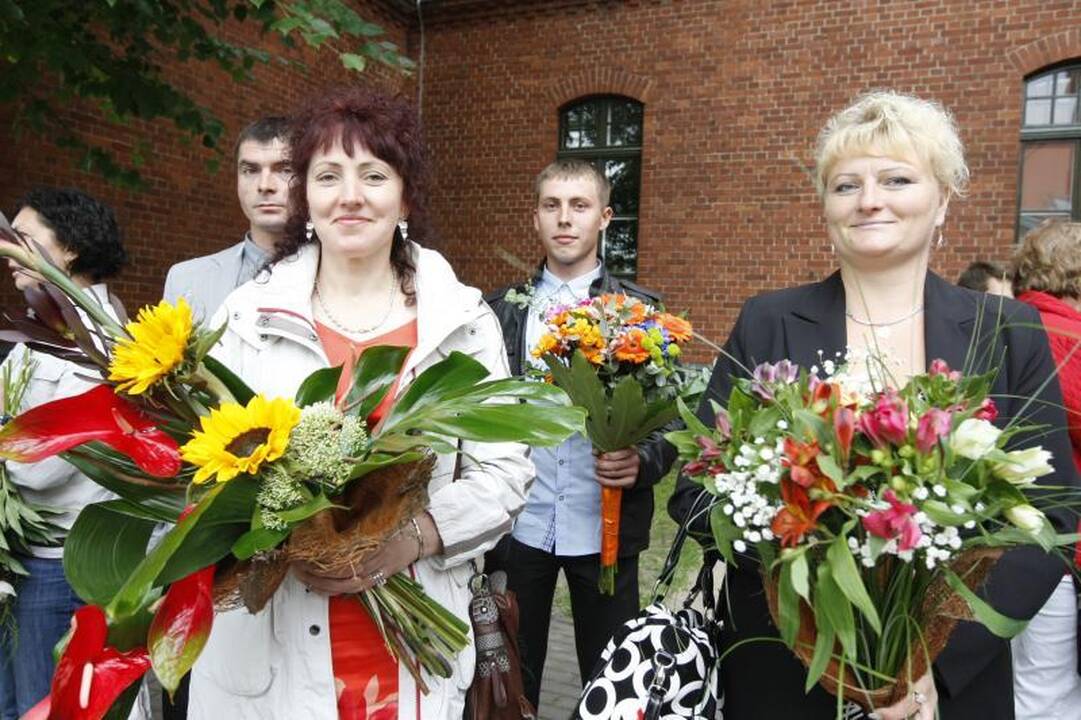 Klaipėdos universitetą papuošė nauja skulptūra