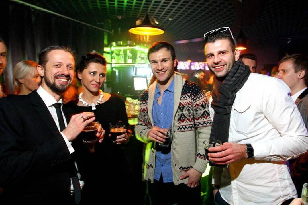 Muzikos šou vainikavo iki paryčių užsitęsęs vakarėlis